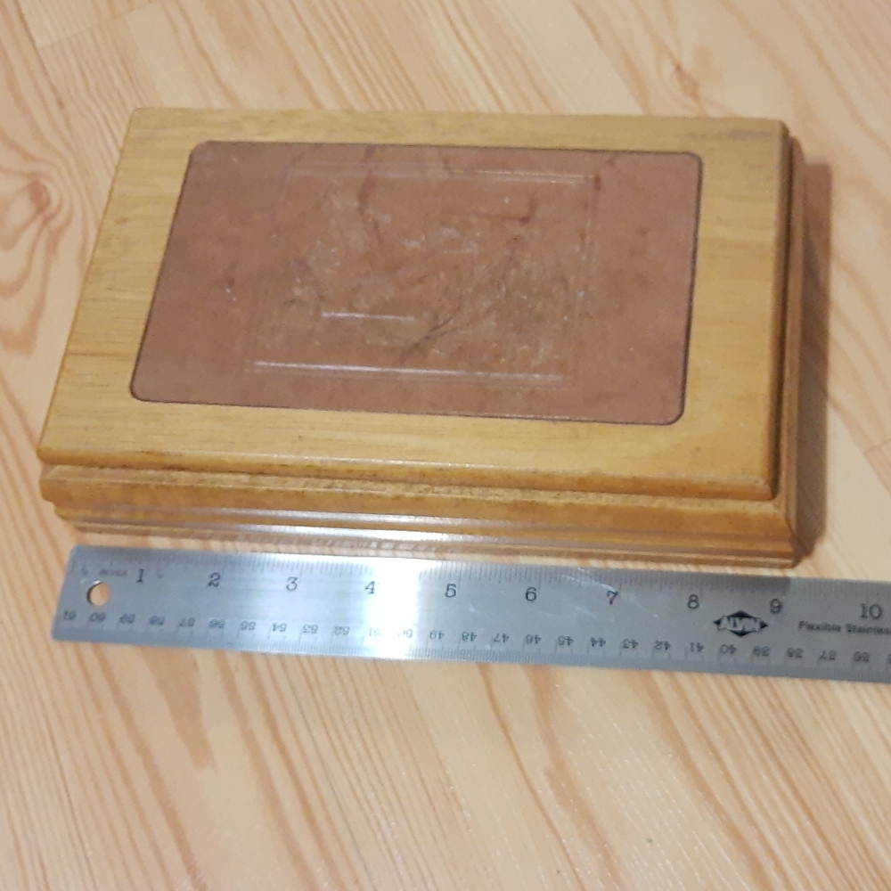 Vintage wood jewelry box